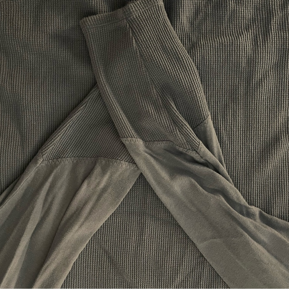 Women's Blue Long Sleeve Top - Picture 6 of 6